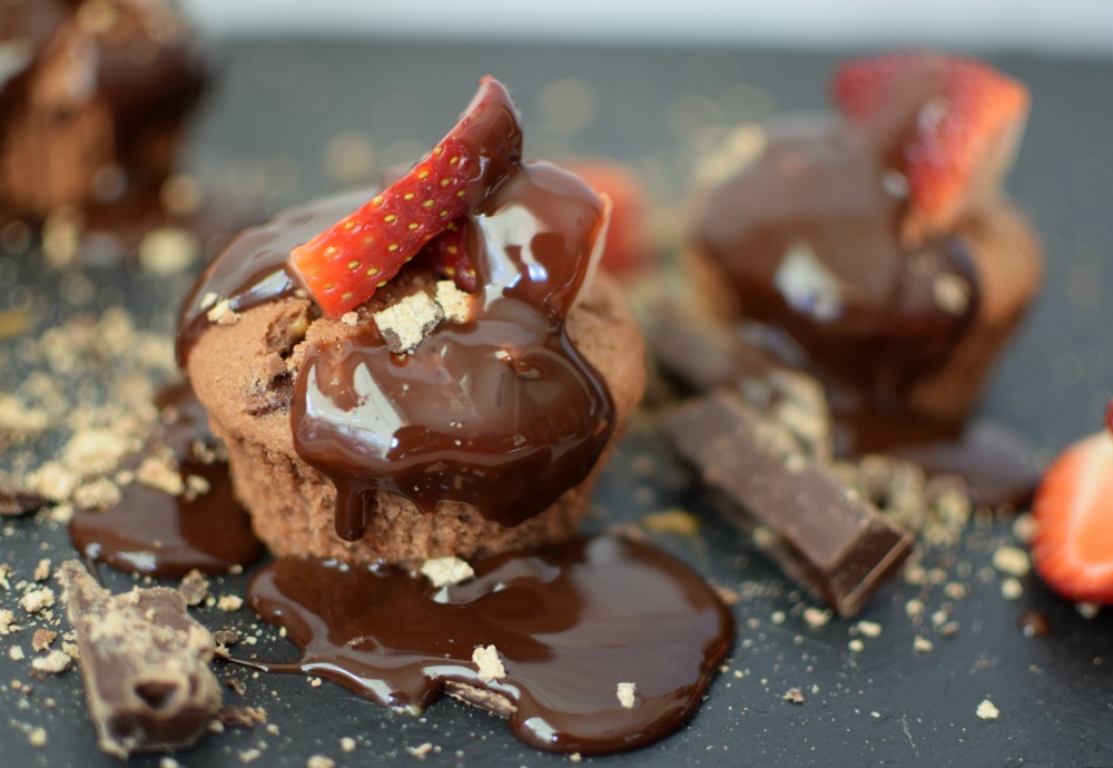 choc muffins with strawberry 2