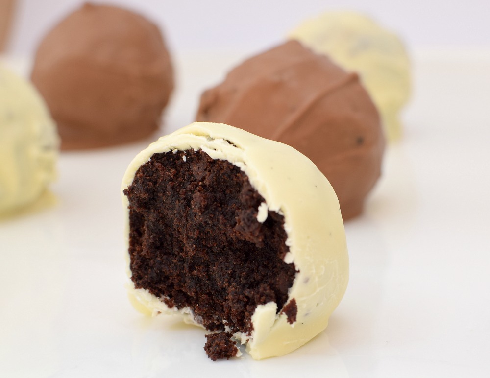 Gluten Free Cake Balls